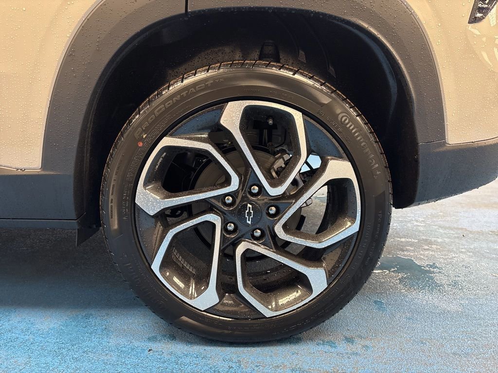 New 2026 Chevrolet Trax RS image 18