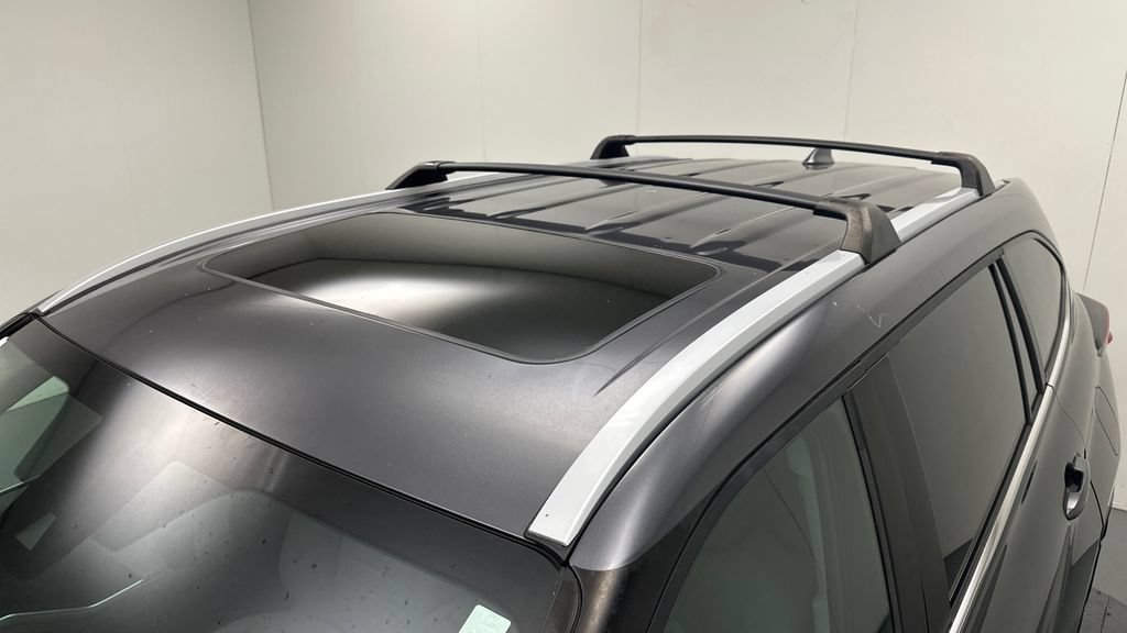 Certified 2024 Toyota Highlander XLE AWD/4WD image 12