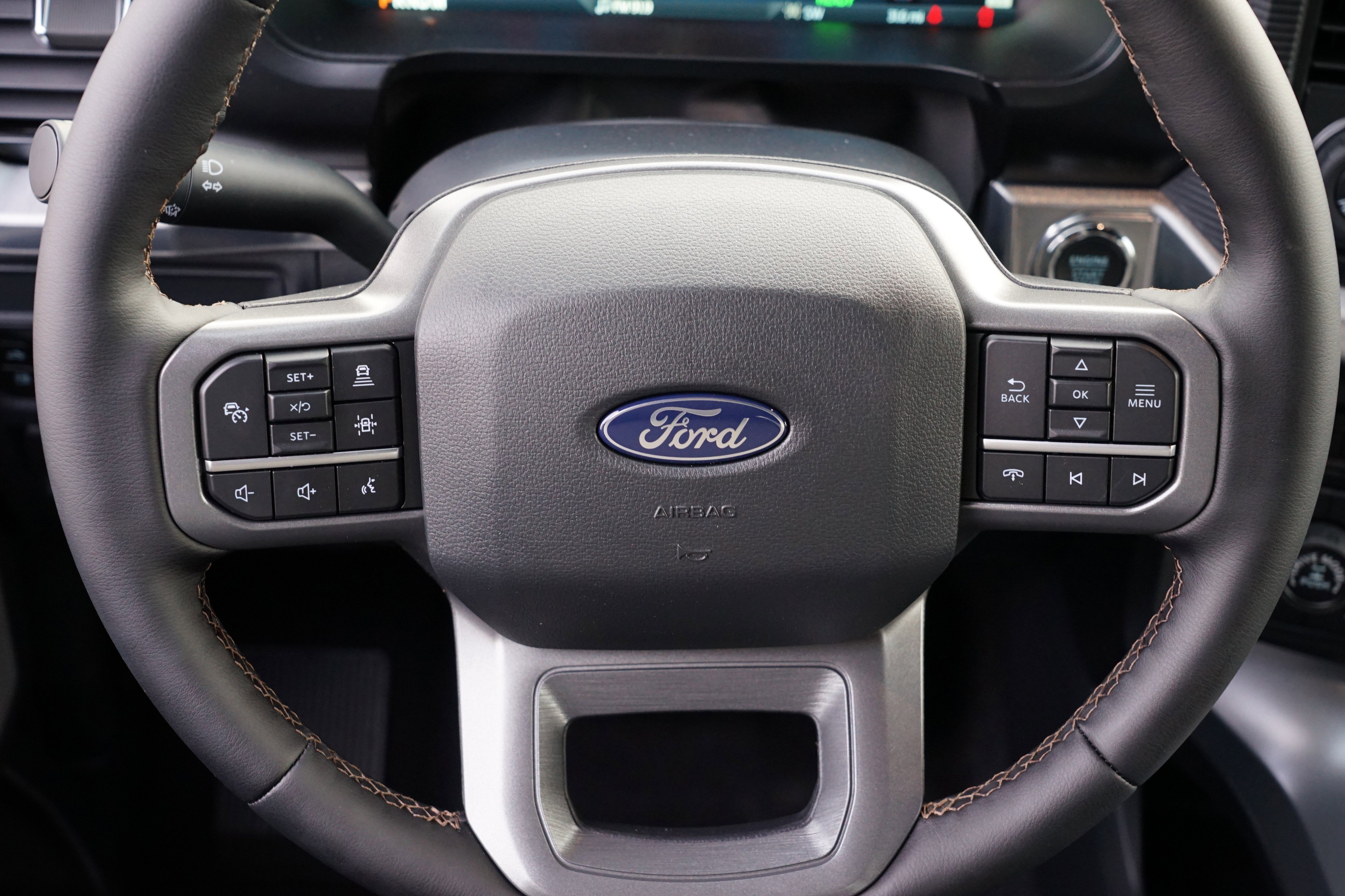 New 2025 Ford F150 Lariat w/ Equipment Group 502A High image 23