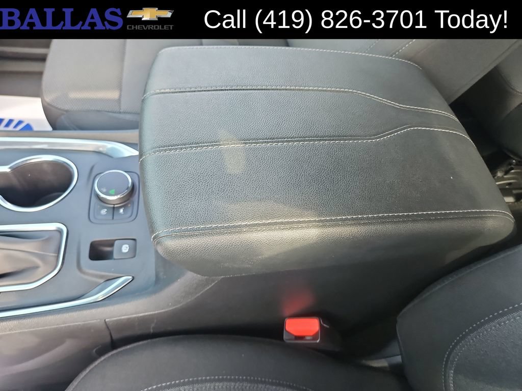 Certified 2022 Chevrolet Traverse LT FWD image 20