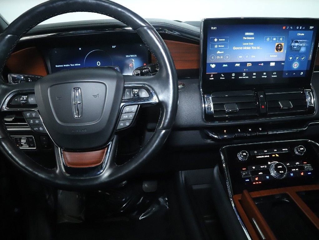 Used 2022 Lincoln Navigator Reserve image 31
