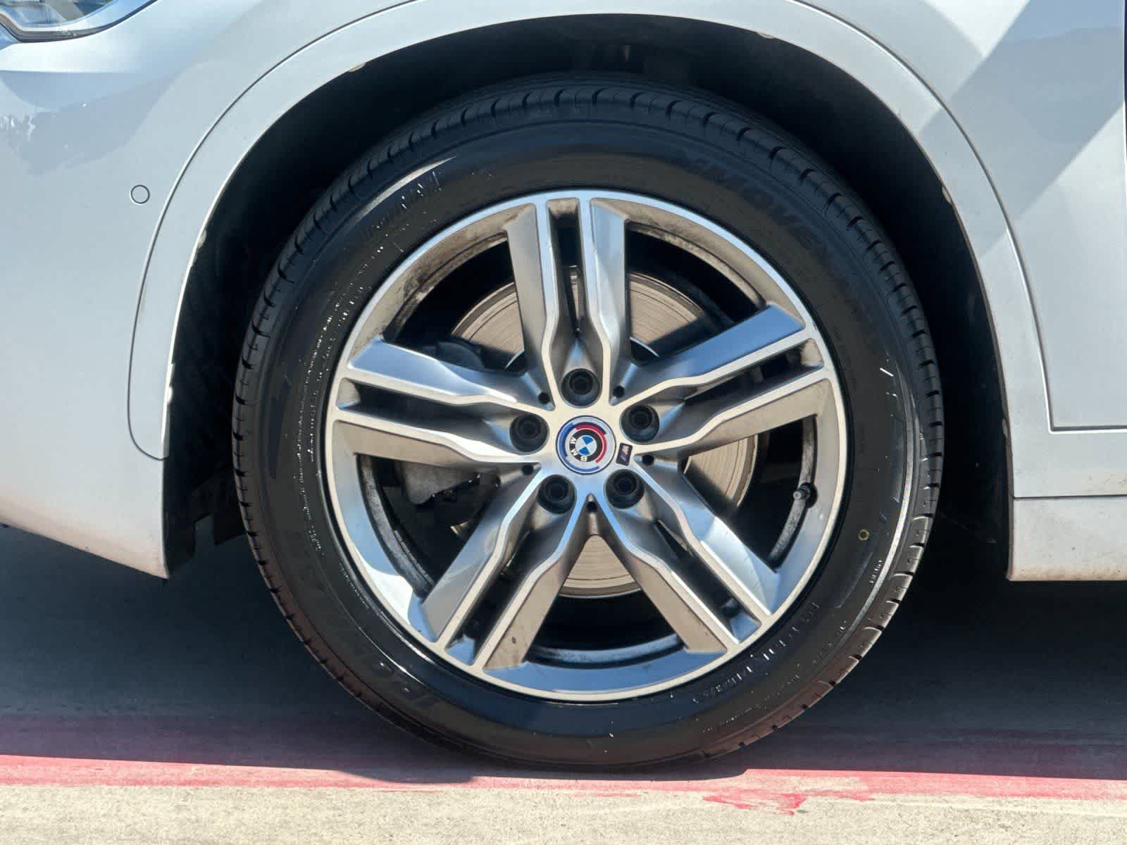 Used 2017 BMW X1 xDrive28i AWD/4WD image 27