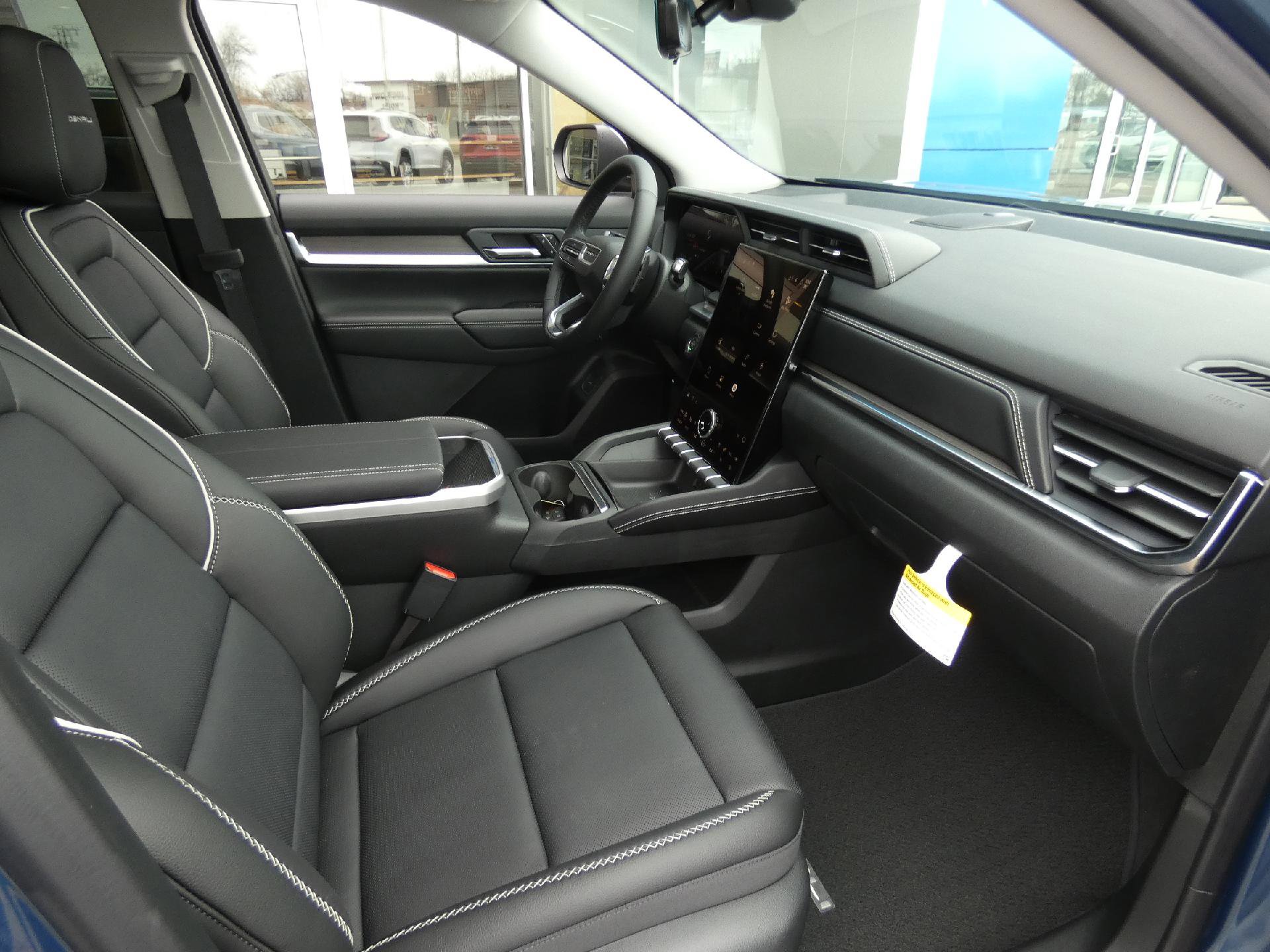 New 2026 GMC Terrain Denali AWD/4WD image 18