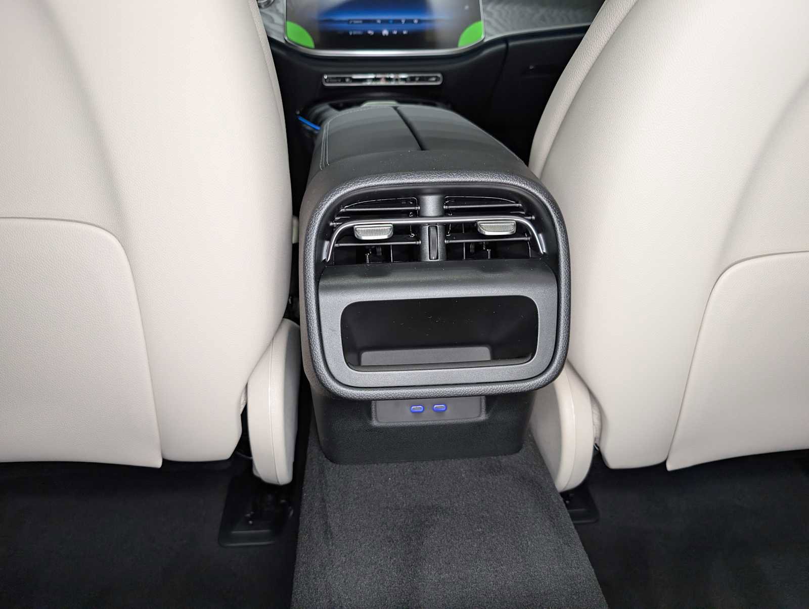 New 2026 Mercedes-Benz E 450 4MATIC All-Terrain Wagon image 17