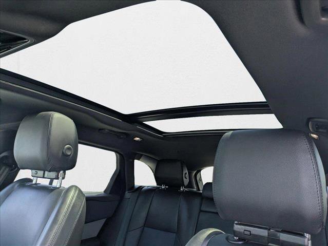 Certified 2025 Land Rover Range Rover Velar S image 17