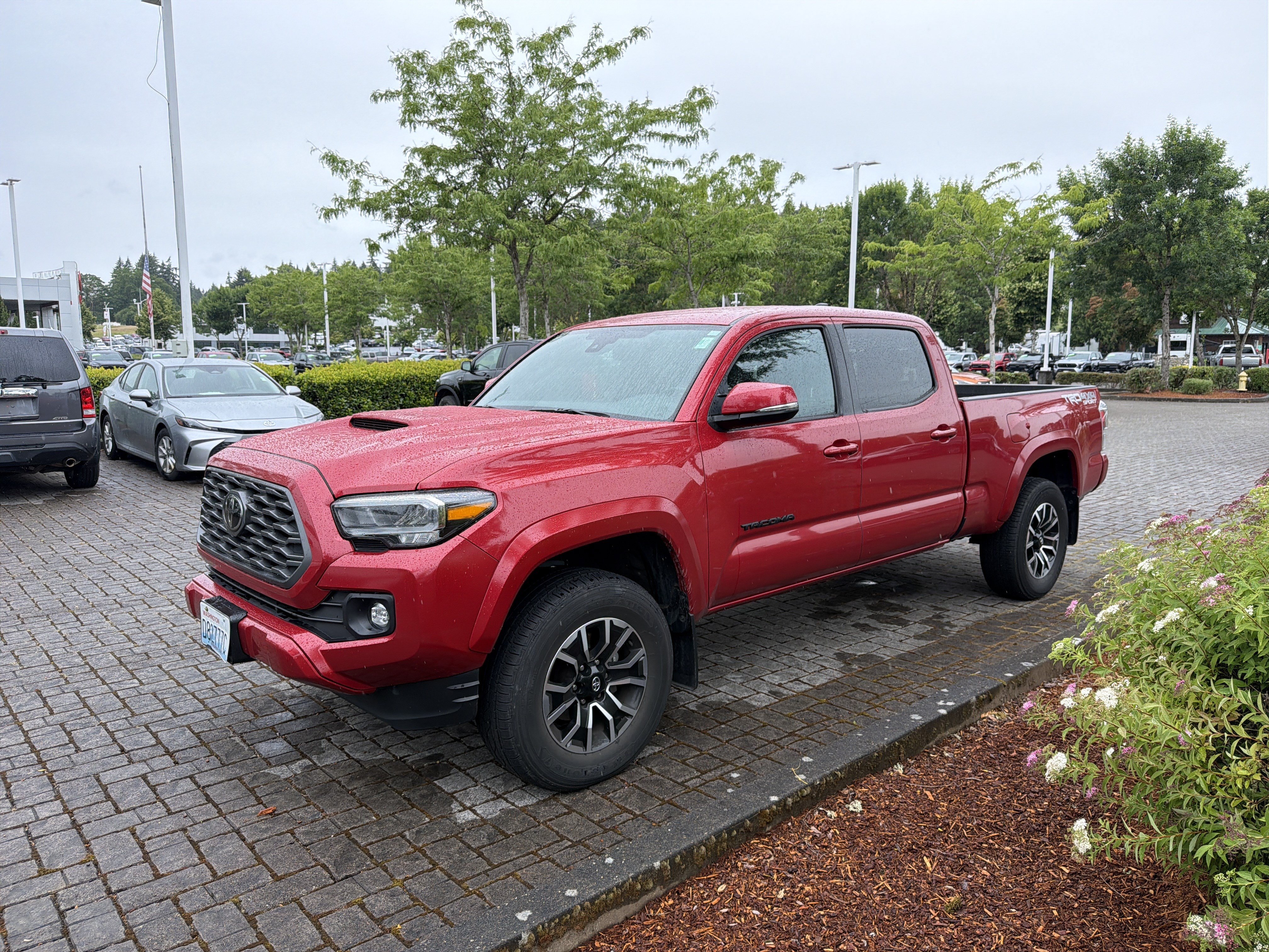 Certified 2023 Toyota Tacoma TRD Sport AWD/4WD image 2