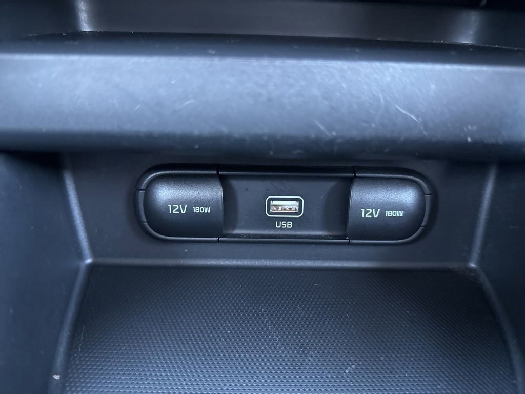Certified 2023 Kia Seltos LX image 28