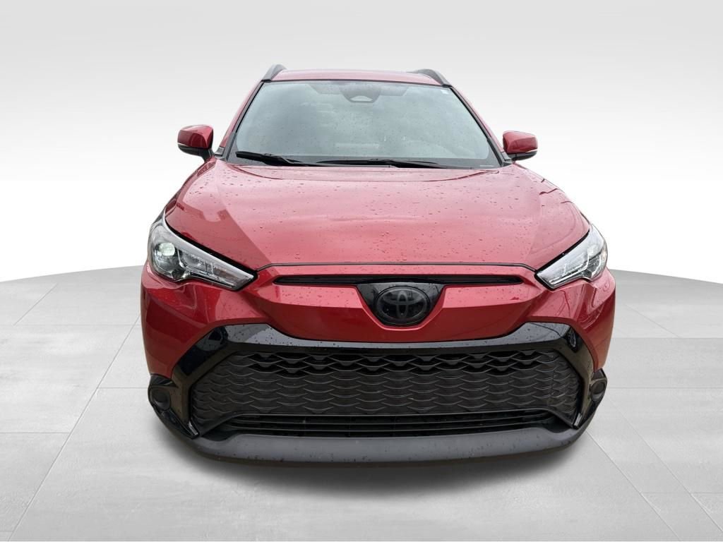 Used 2024 Toyota Corolla Cross SE AWD/4WD image 3