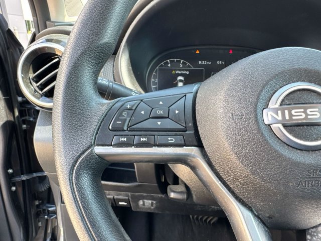 Used 2023 Nissan Kicks SV FWD image 27