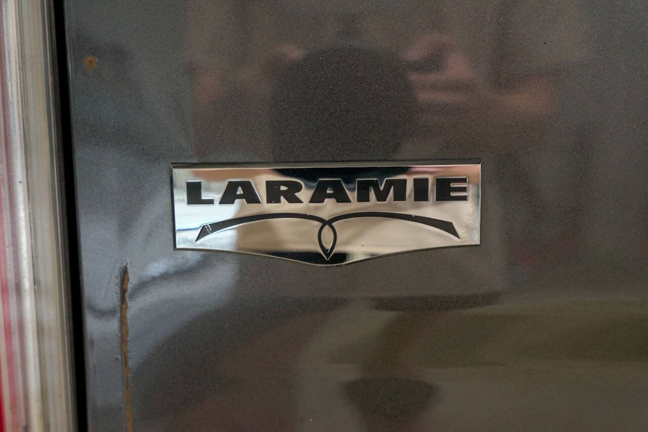 Used 2016 RAM 3500 Laramie AWD/4WD image 24