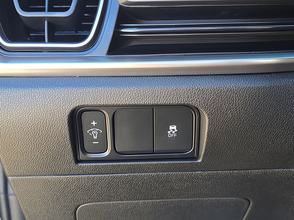 Certified 2026 Kia Sorento S FWD image 27