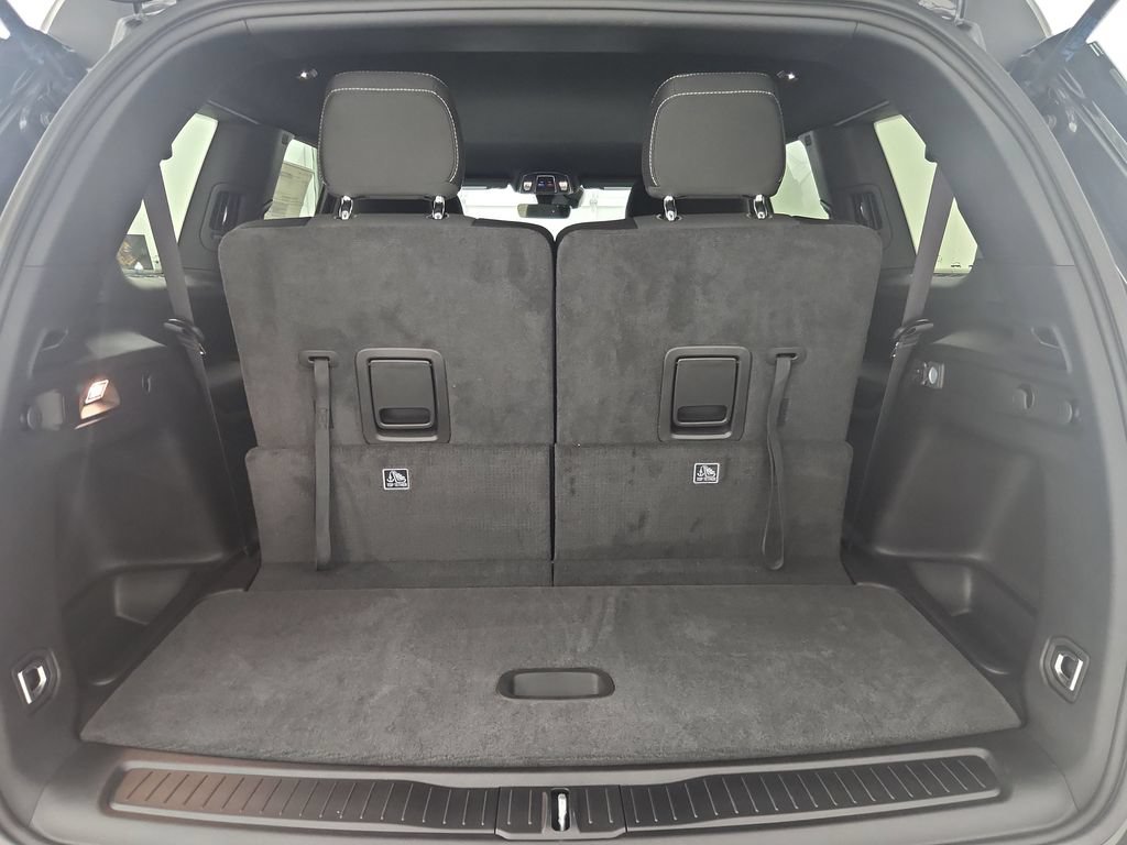 New 2026 Jeep Grand Cherokee L Laredo AWD/4WD image 30