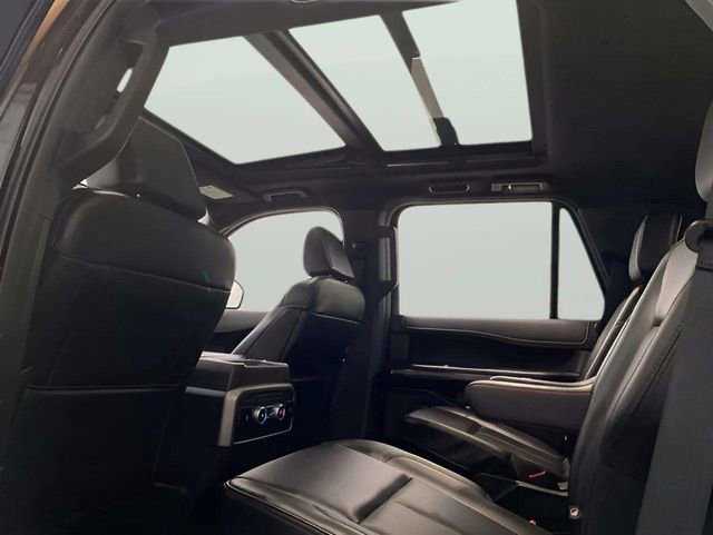 Used 2021 Ford Expedition XLT RWD image 29