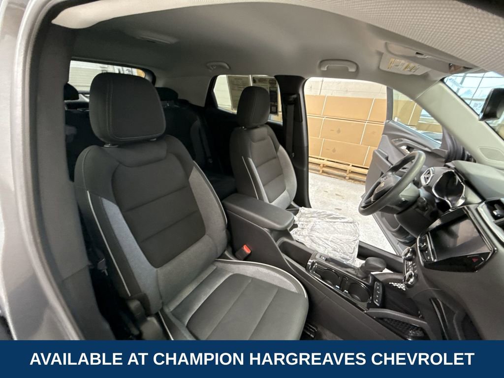 Used 2022 Chevrolet TrailBlazer LT w/ Convenience Package image 36
