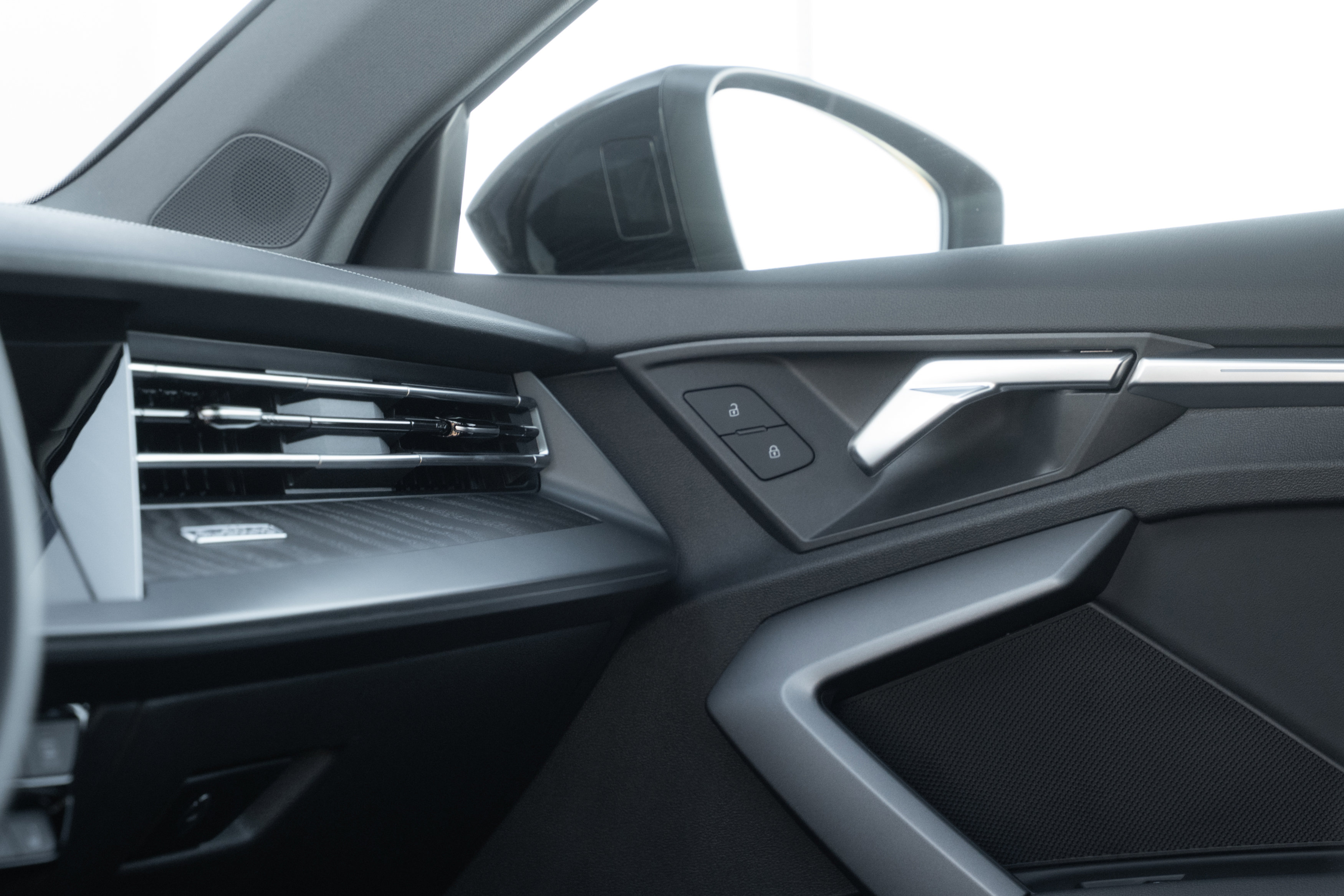 Certified 2025 Audi A3 2.0T Premium w/ Black Optic Package image 15