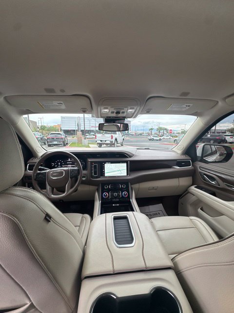 Used 2023 GMC Yukon Denali AWD/4WD image 17