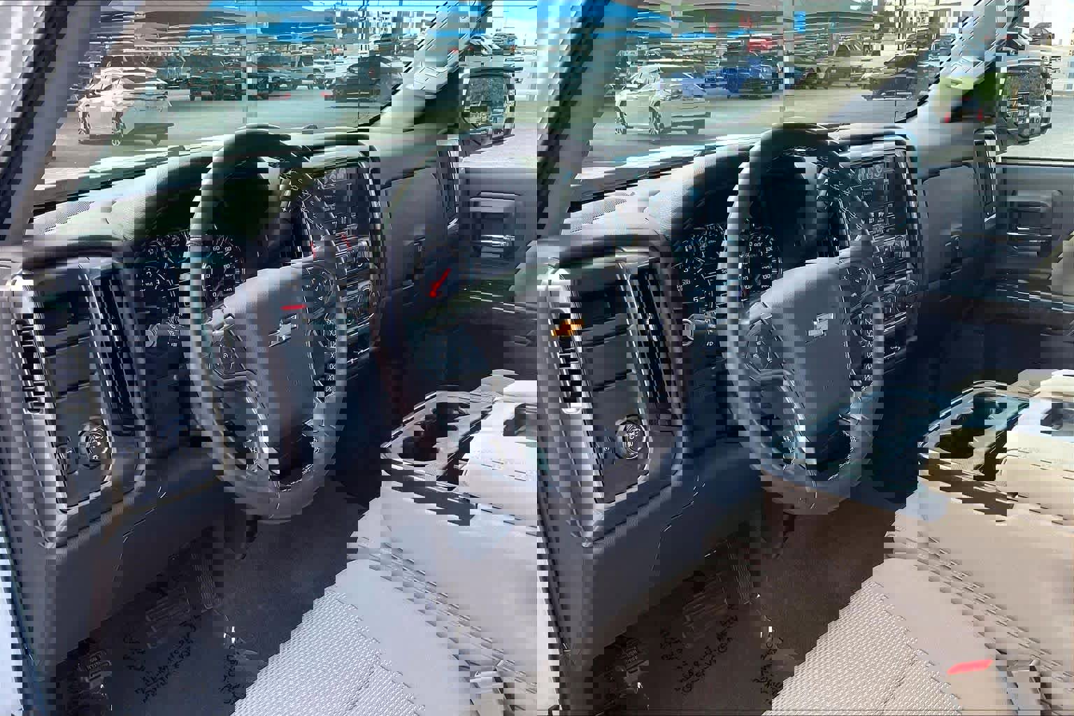 Used 2018 Chevrolet Silverado 1500 LT w/ LT Eassist Package image 17