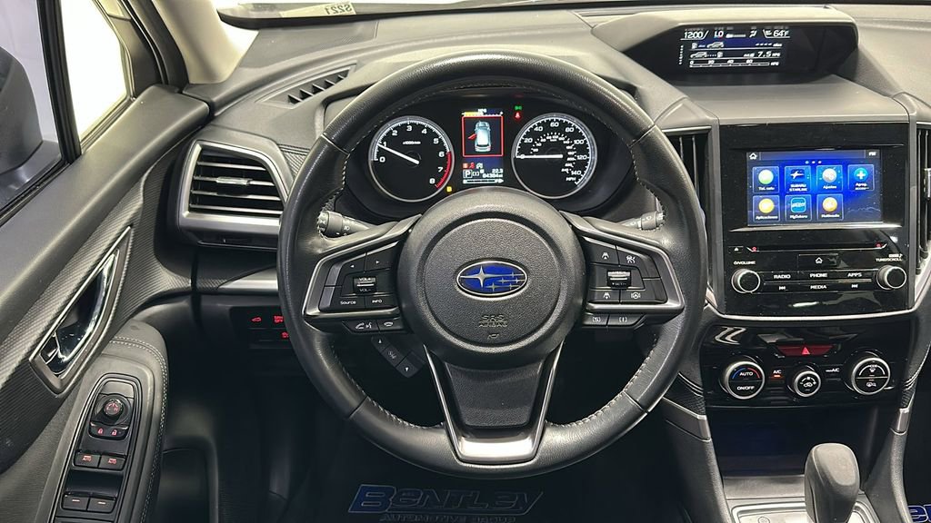 Used 2023 Subaru Forester Premium image 12