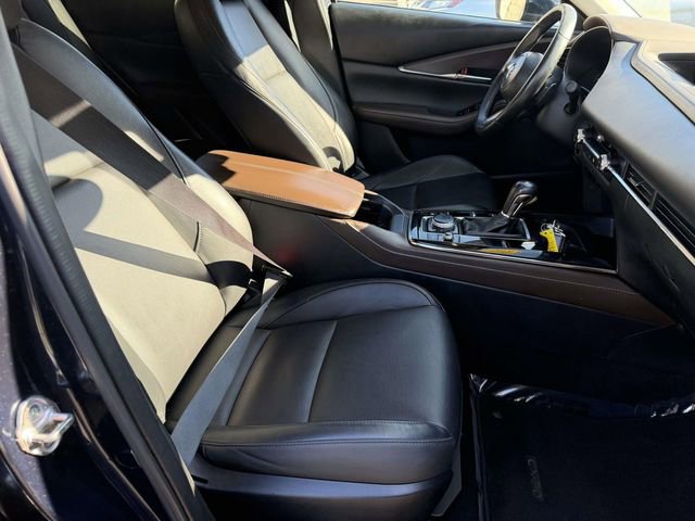 Used 2023 MAZDA CX-30 AWD 2.5 S w/ Premium Package image 18