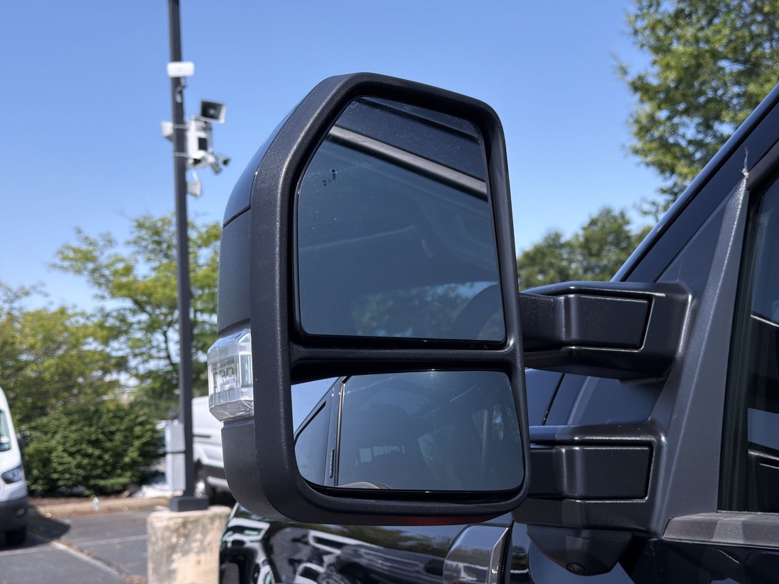 New 2026 Ford F250 Lariat w/ Black Appearance Package AWD/4WD image 15