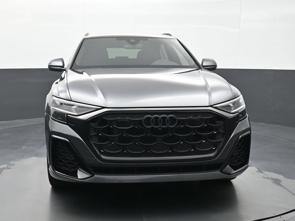 Used 2025 Audi Q8 Premium Plus AWD/4WD image 25