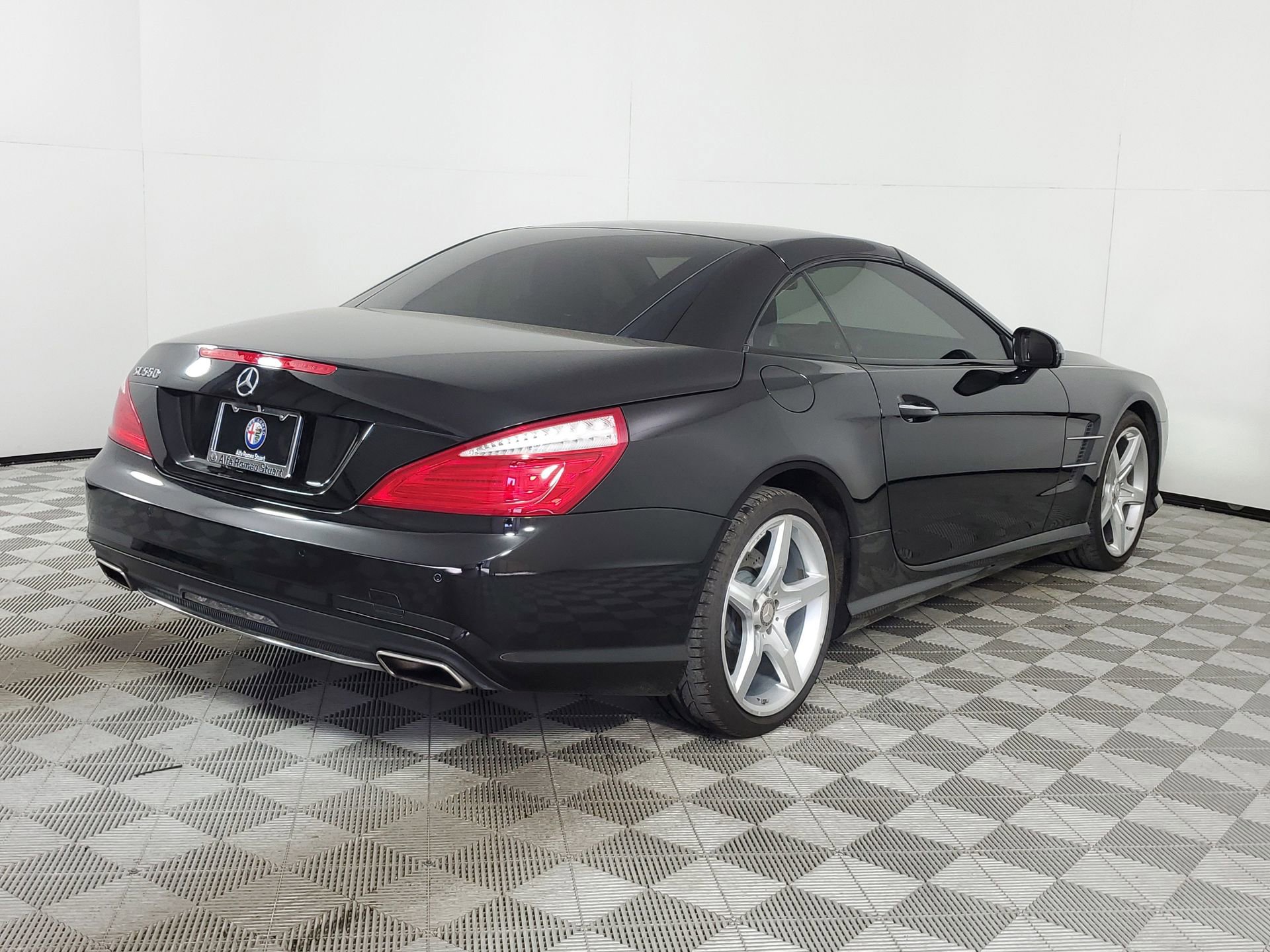 Used 2014 Mercedes-Benz SL 550 image 28