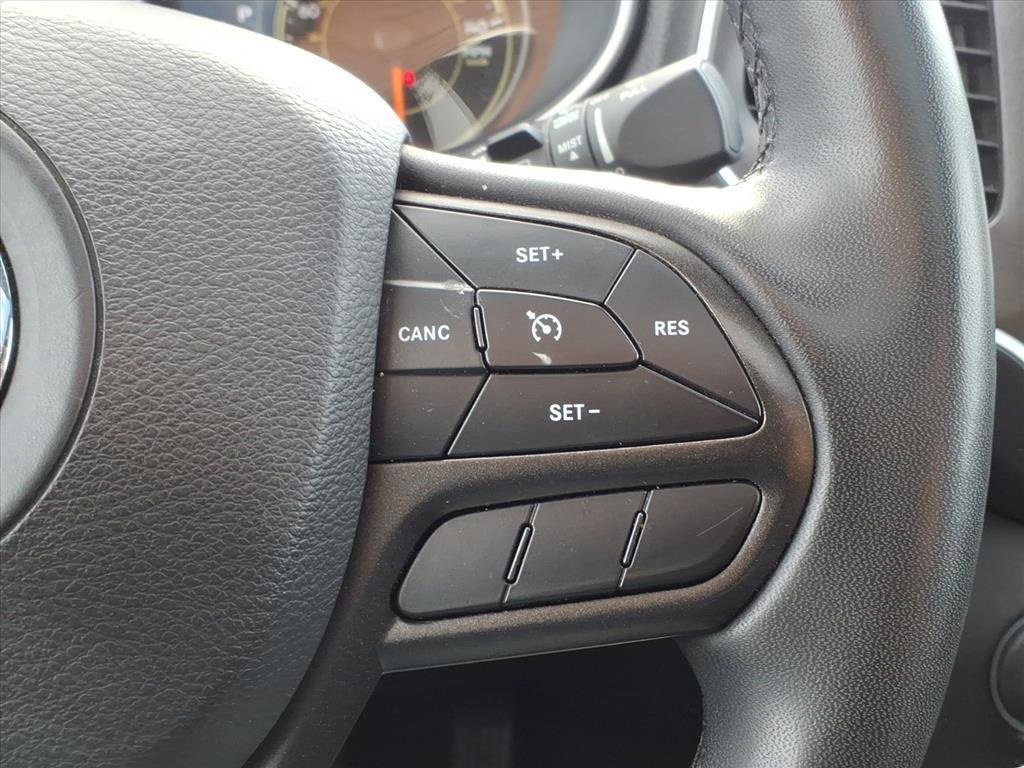 Used 2022 Jeep Cherokee Trailhawk w/ Sun, Sound & Nav Group image 19