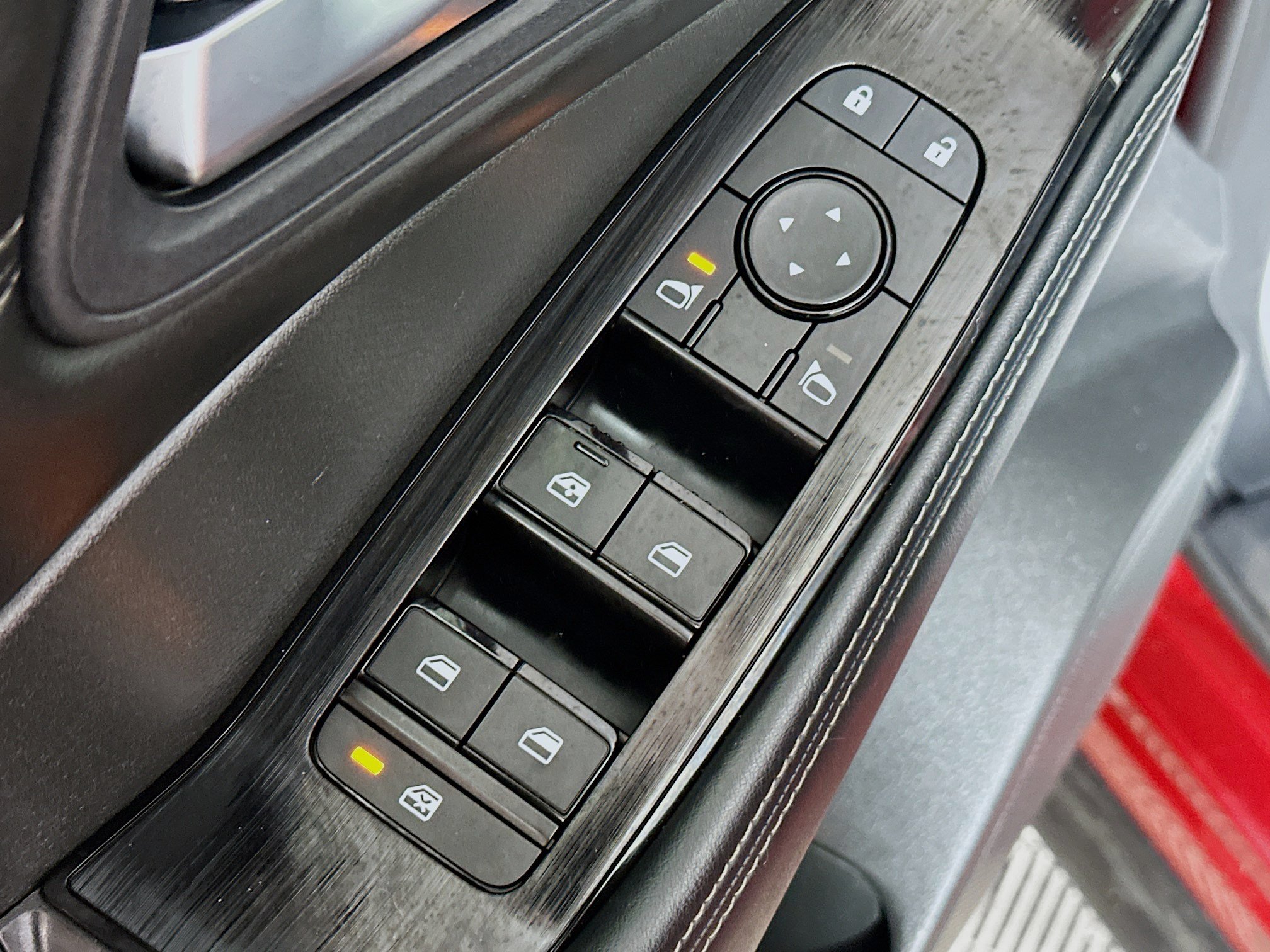 Used 2023 Nissan Rogue SV w/ SV Premium B Package AWD/4WD image 17