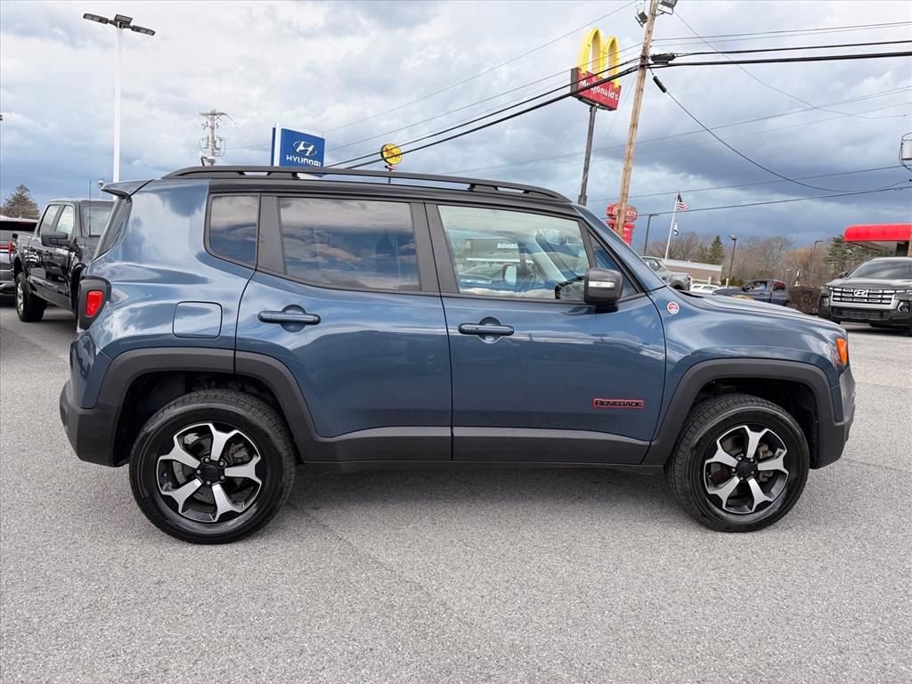 Used 2021 Jeep Renegade Trailhawk image 11