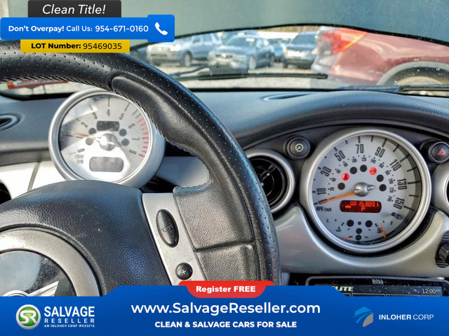 Used 2004 MINI Cooper Hardtop image 12