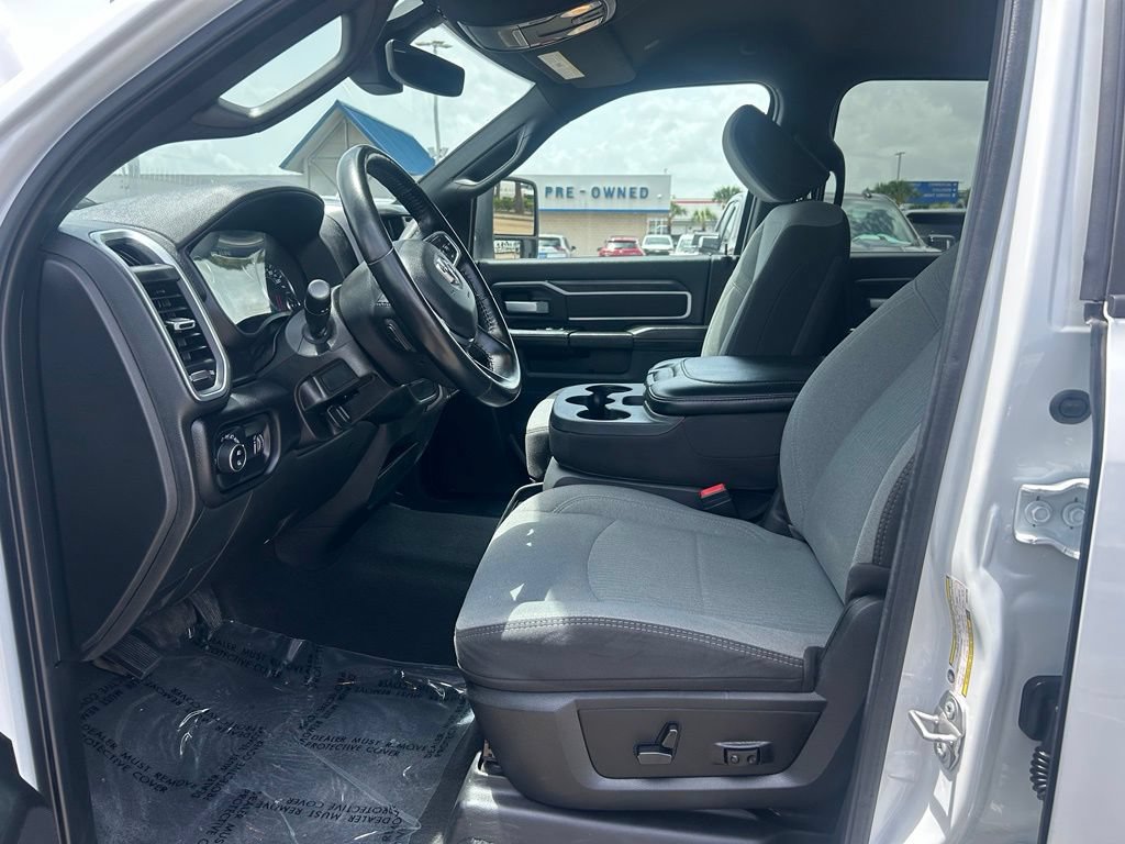 Used 2024 RAM 3500 Big Horn AWD/4WD image 9