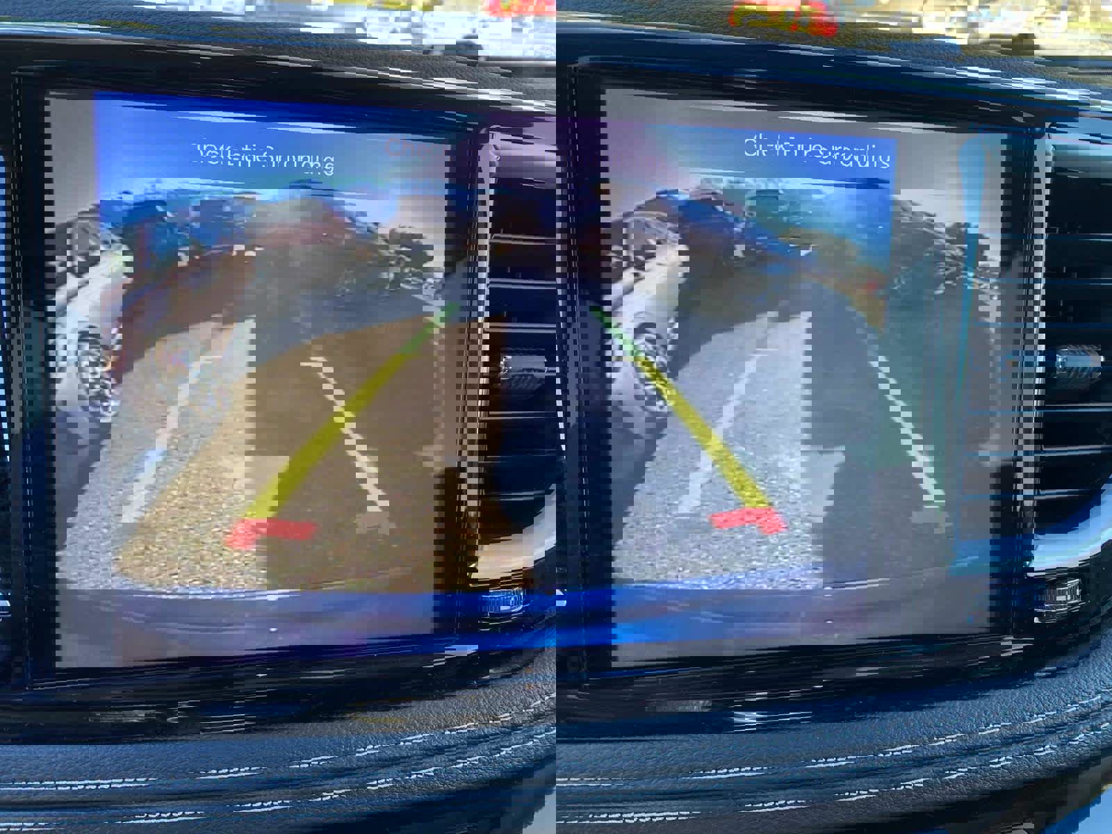 Certified 2022 Chrysler Pacifica Touring-L image 11