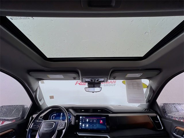 Used 2022 GMC Sierra 1500 Denali w/ Denali Reserve Package image 25