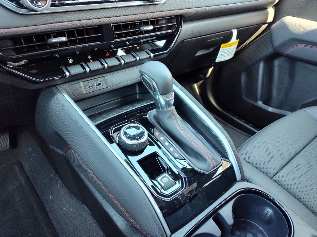 New 2026 Chevrolet Colorado Z71 w/ Technology Package image 13