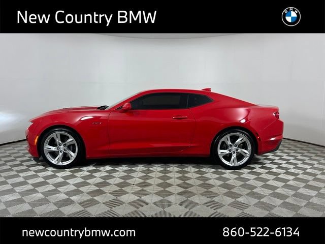 Used 2021 Chevrolet Camaro LT RWD image 4