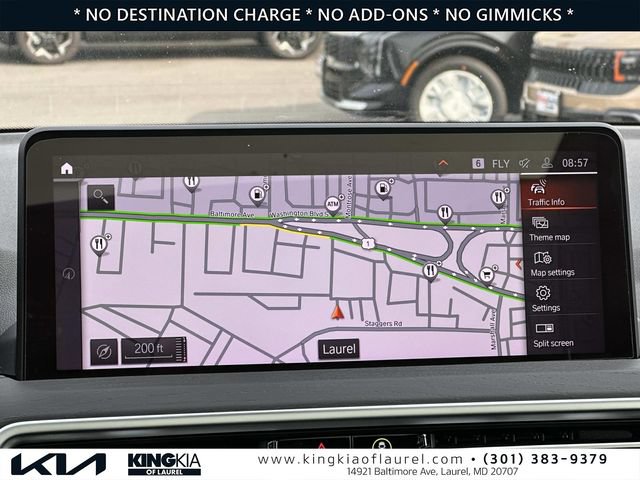 Used 2024 BMW X4 xDrive30i w/ Parking Assistance Package AWD/4WD image 3