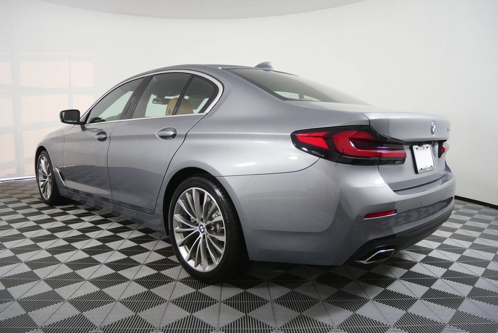 Used 2023 BMW 530i RWD image 5