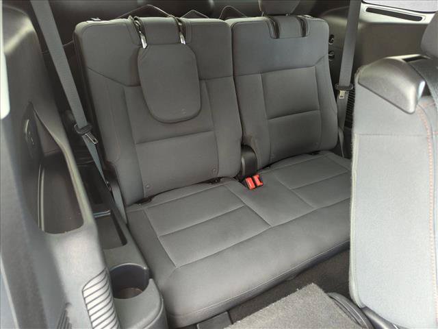 Used 2025 Ford Explorer Active RWD image 19