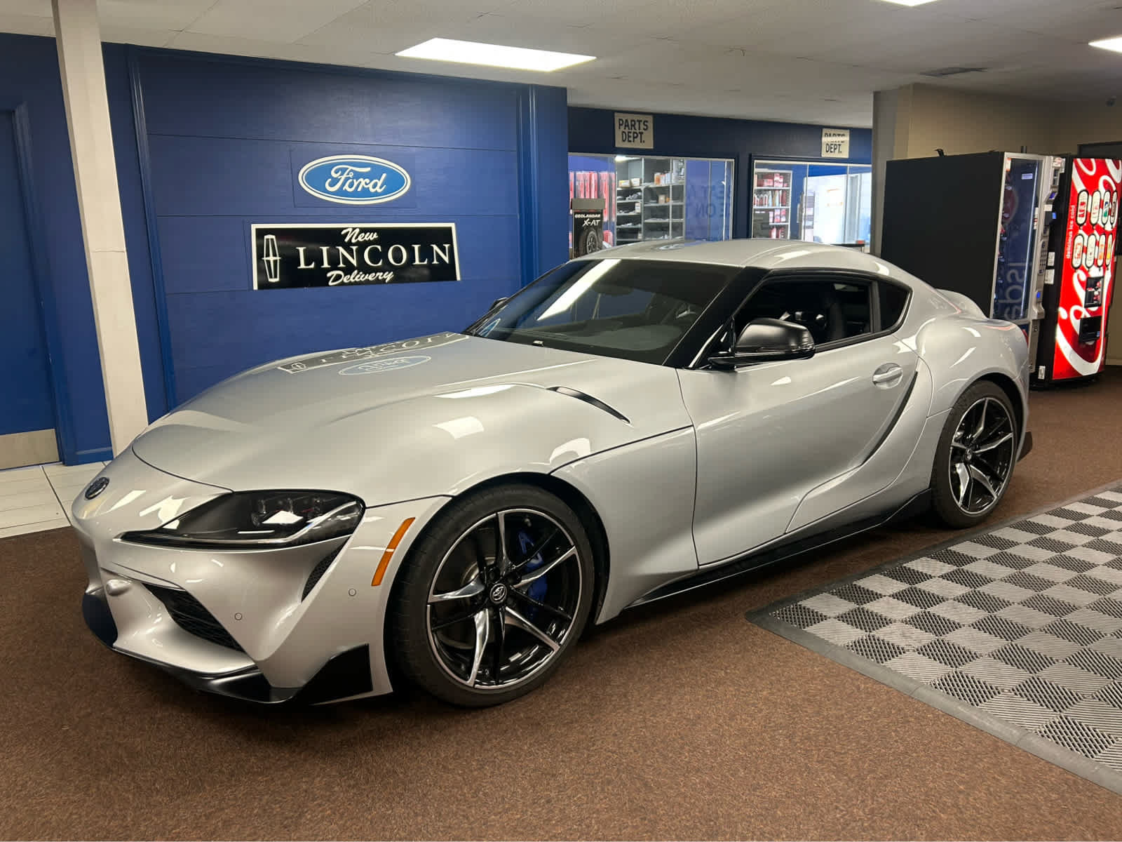 Used 2020 Toyota Supra w/ Navigation & JBL Package RWD image 1