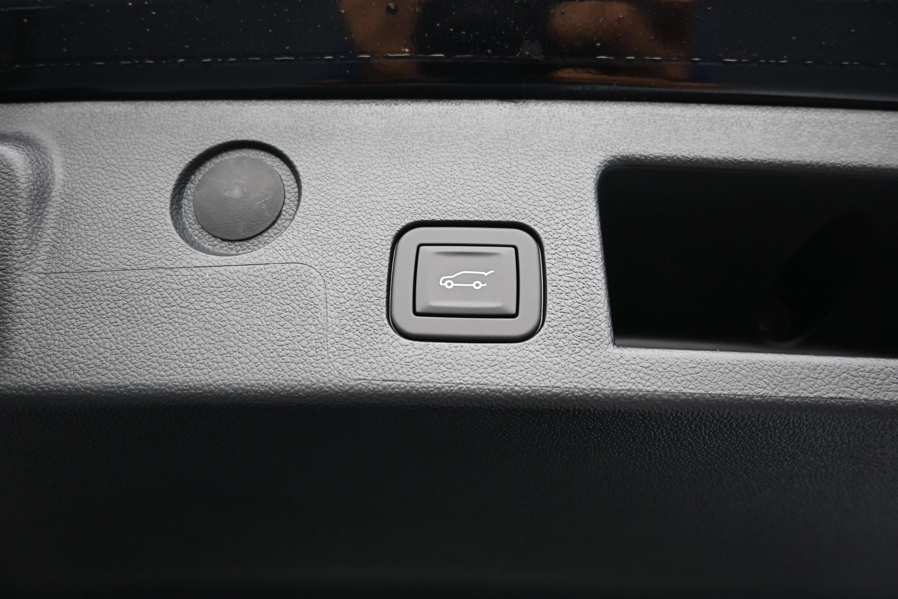 New 2027 Chevrolet Equinox LT w/ Convenience Package II FWD image 32