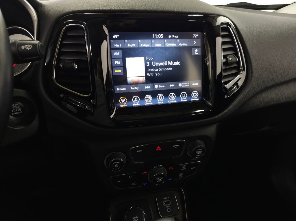 Used 2019 Jeep Compass Limited AWD/4WD image 19