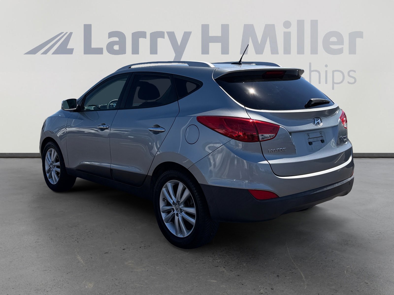 Used 2013 Hyundai Tucson Limited image 3