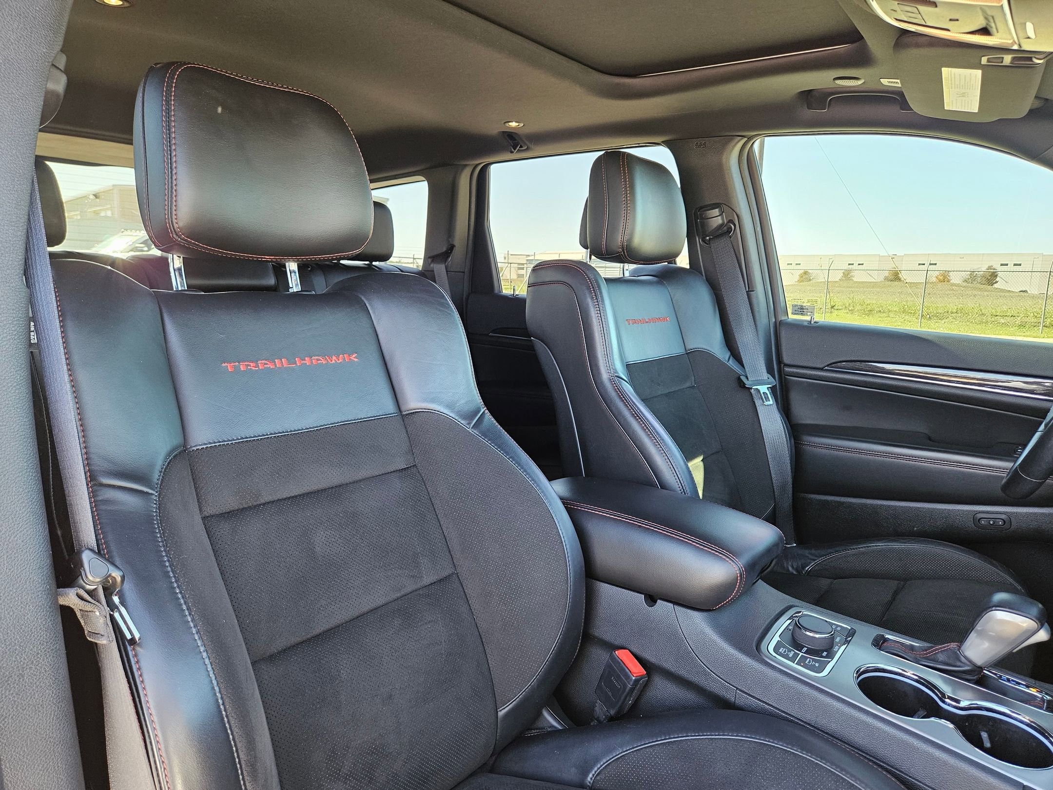 Certified 2021 Jeep Grand Cherokee Trailhawk image 30