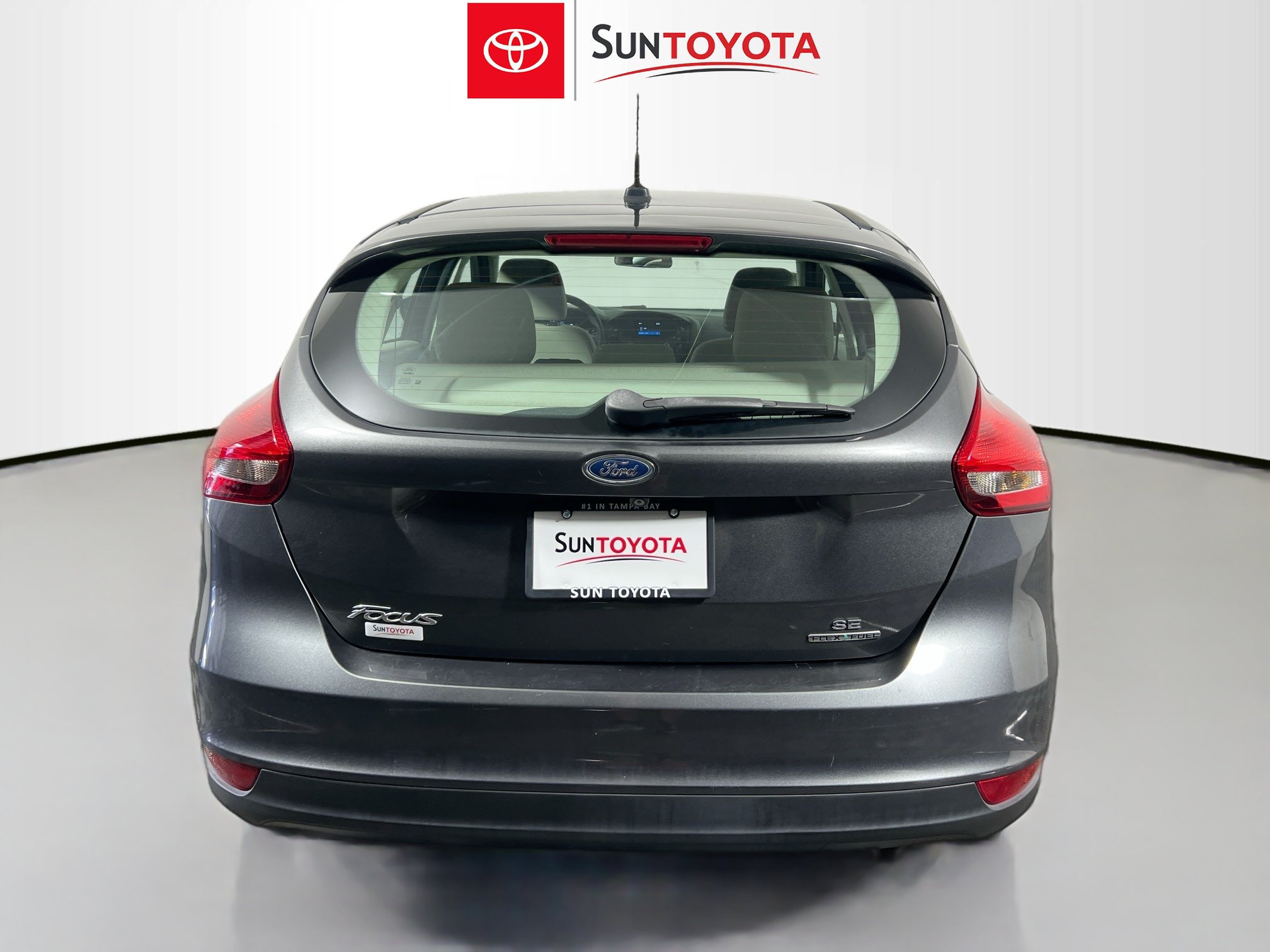 Used 2015 Ford Focus SE FWD image 5