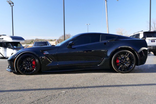Used 2016 Chevrolet Corvette Z06 w/ 3LZ Preferred Equipment Group image 46
