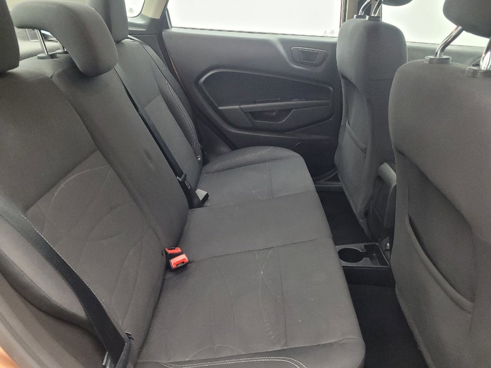 Used 2017 Ford Fiesta SE FWD image 19