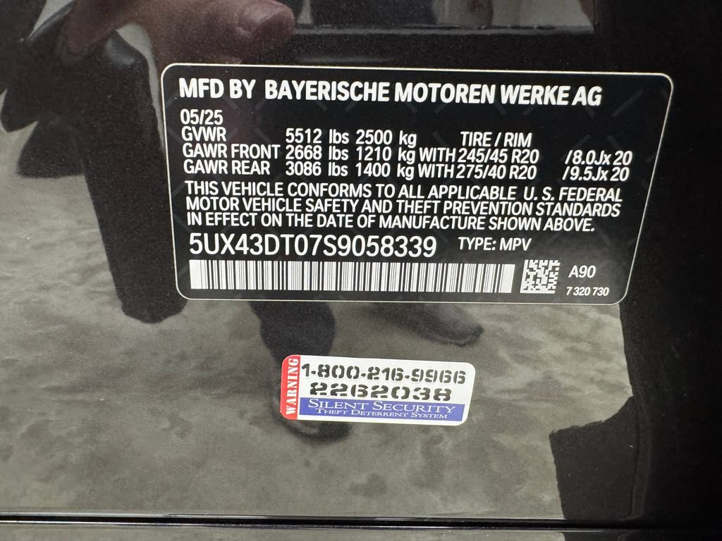 Used 2025 BMW X4 M40i AWD/4WD image 26