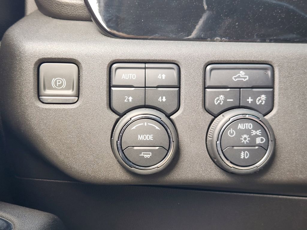 Used 2023 Chevrolet Silverado 1500 RST w/ Z71 Off-Road Package image 22