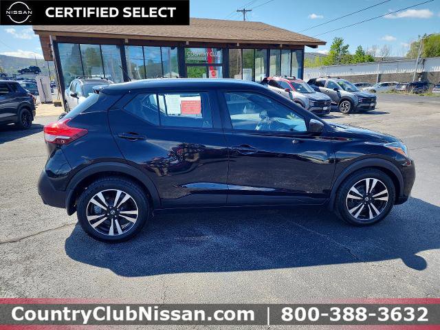 Certified 2019 Nissan Kicks SV FWD image 9