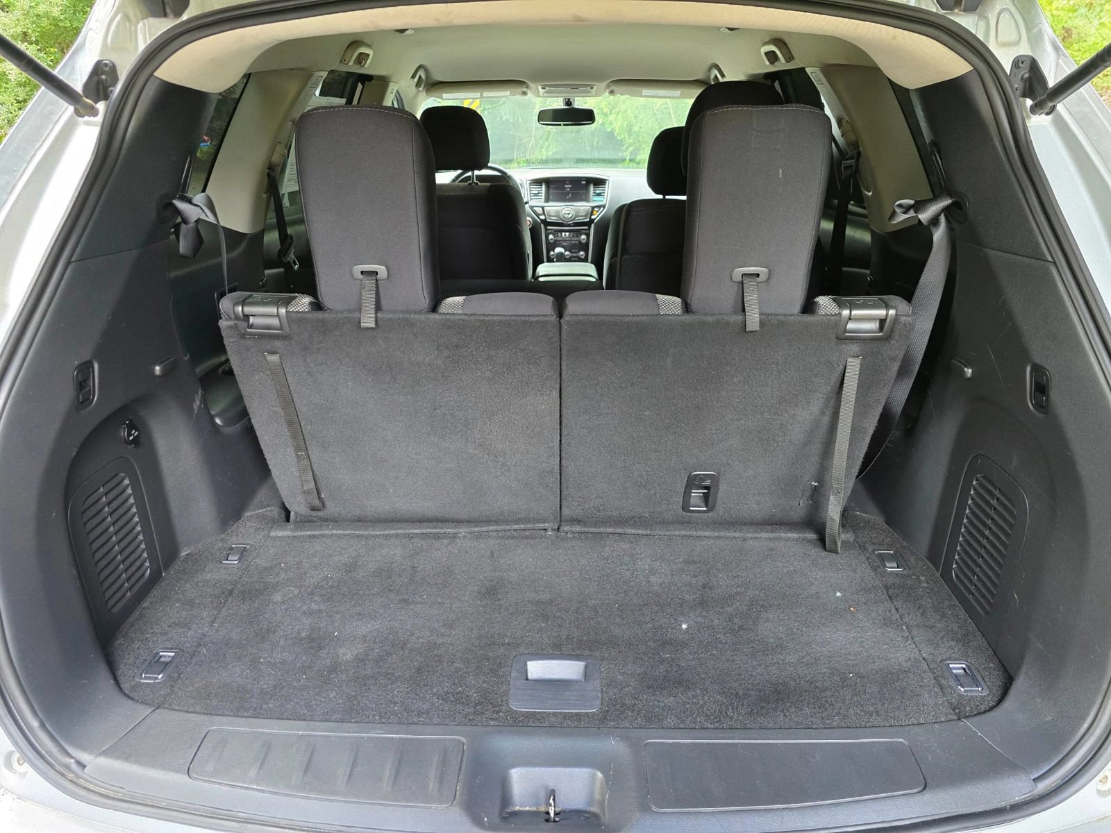 Used 2018 Nissan Pathfinder SV AWD/4WD image 5
